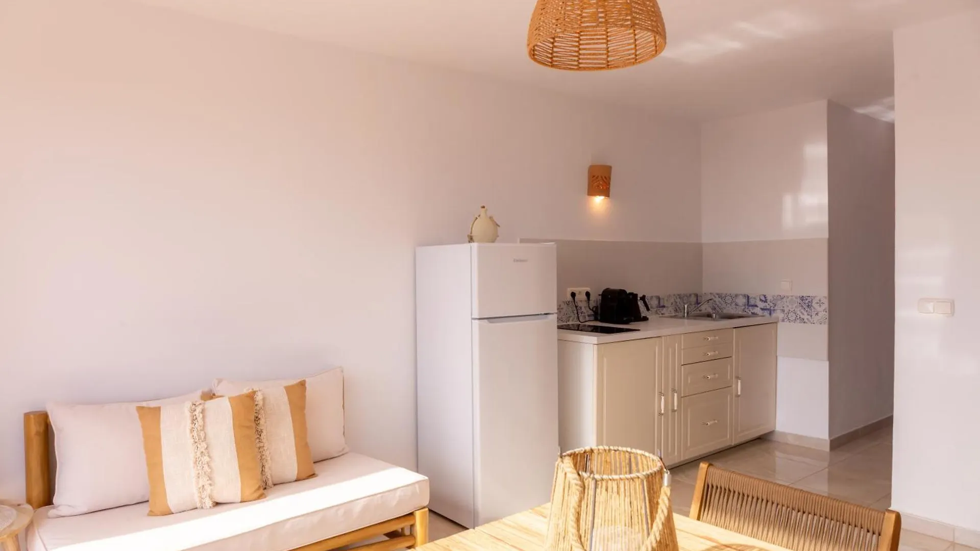 Unio Ibiza - Adults Only 4*, Cala Vadella (Ibiza) Spanien